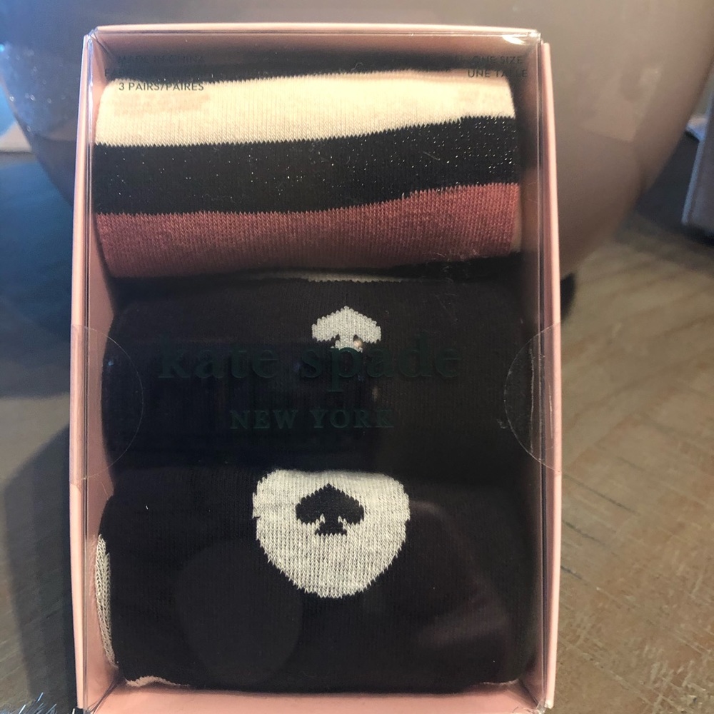 NEW Add’s!♠️ Kate Spade Gift Box Extravaganza!! - Picture 8 of 8